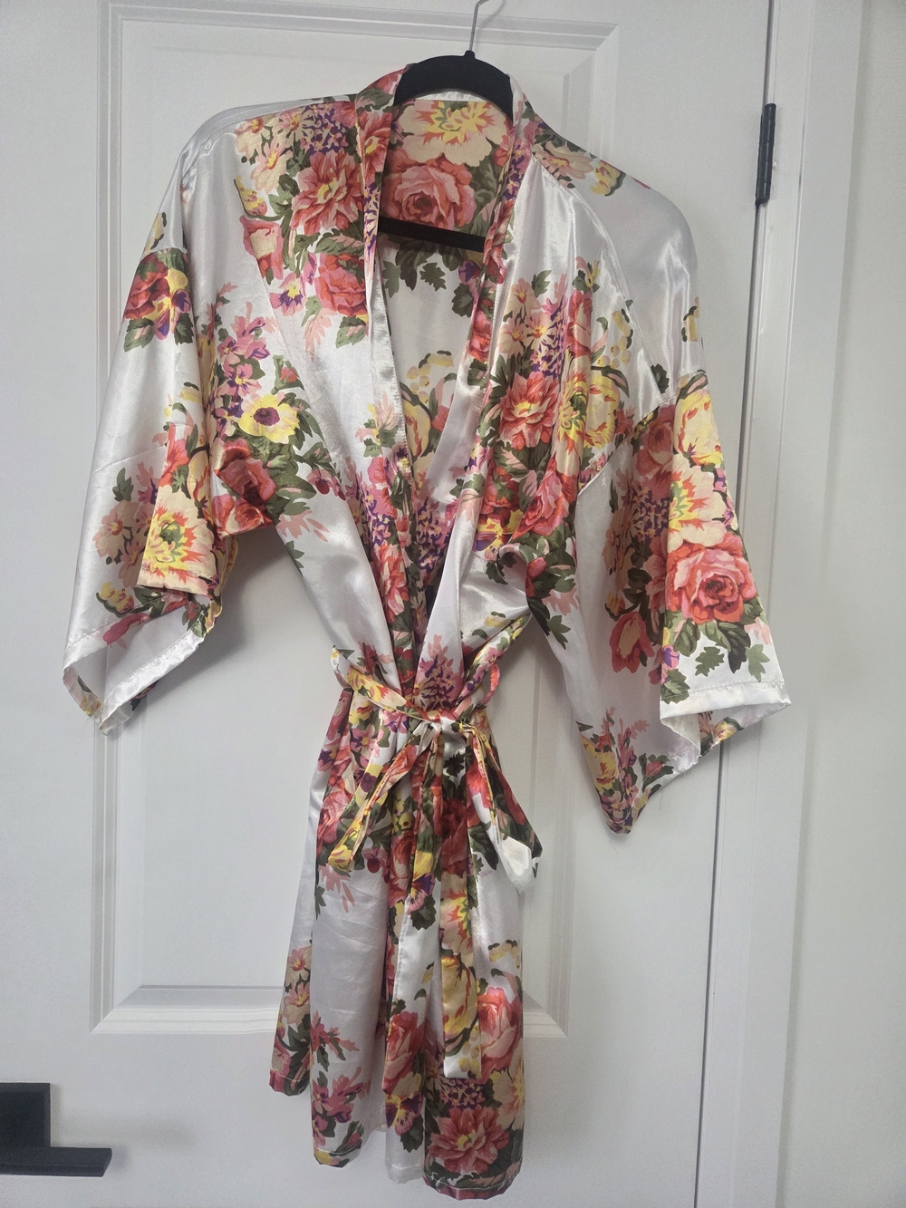 Floral Satin Kimono Robe - White with Pink & Yellow Flowers